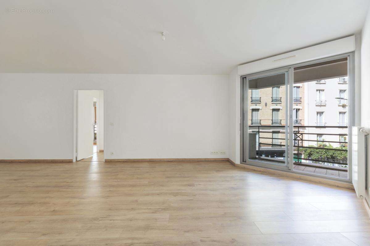 Appartement 76 m² à Levallois-Perret  - photo 3