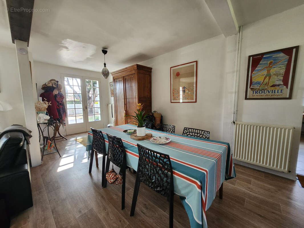 Maison à SAINT-HILAIRE-DE-RIEZ