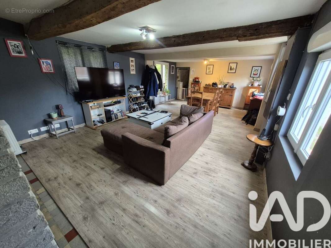 Maison 154 m² à Allery  - photo 4