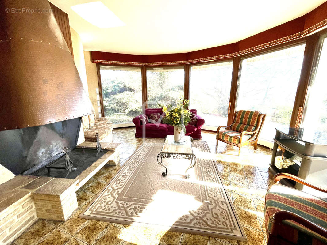 Maison à MALEMORT-SUR-CORREZE