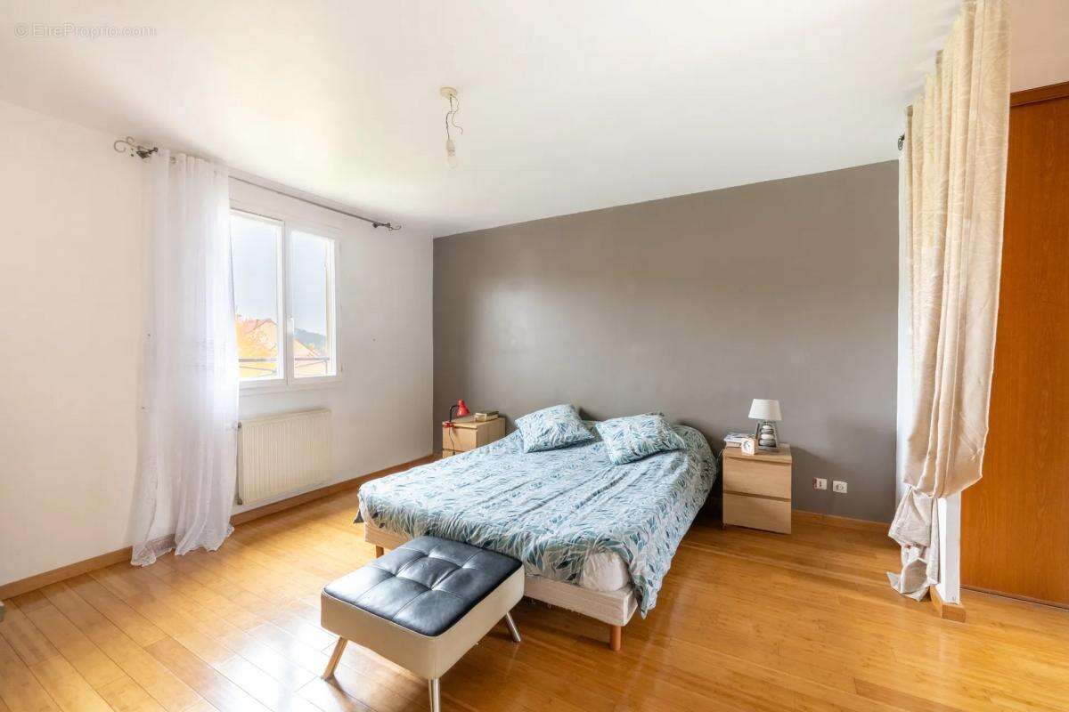 Maison à SOISY-SOUS-MONTMORENCY