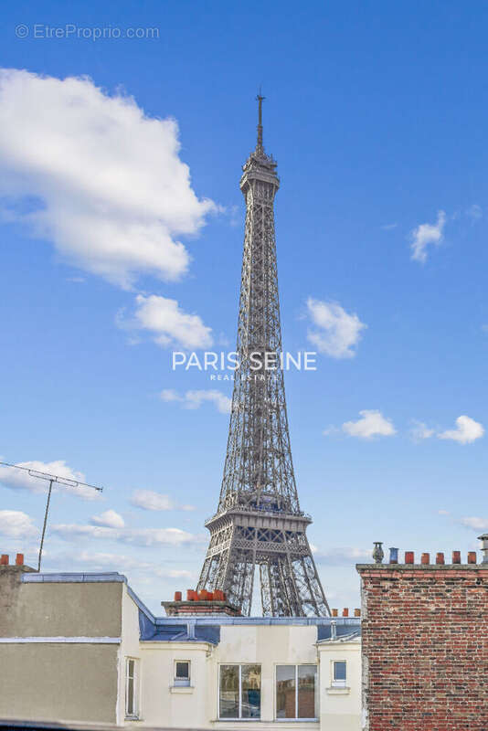 Appartement à PARIS-7E