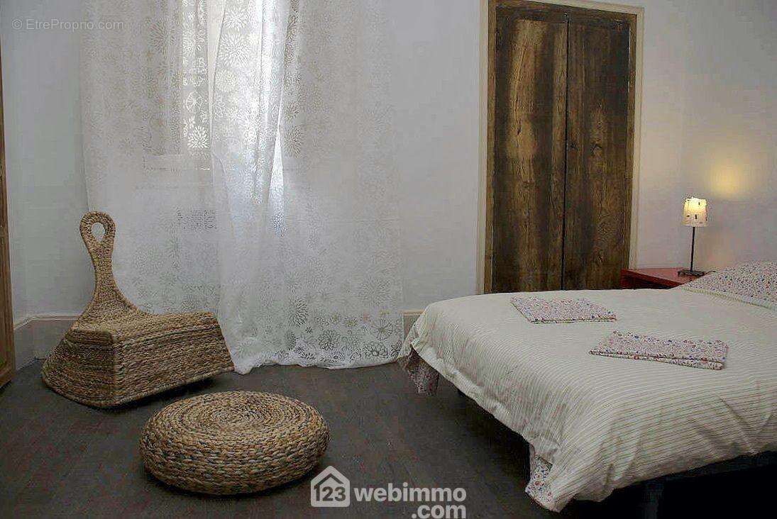 Chambre T3 - Maison à PIEDICROCE