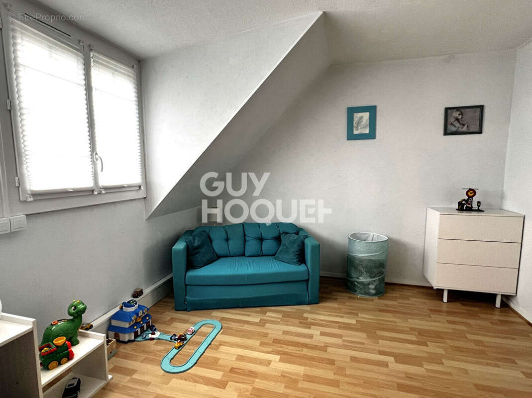 Maison à FONTENAY-TRESIGNY