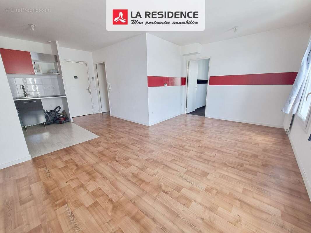 Appartement 55 m² à Stains  - photo 5