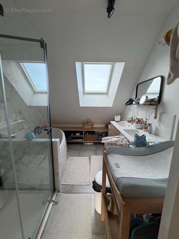 Maison à SAVIGNE-L'EVEQUE