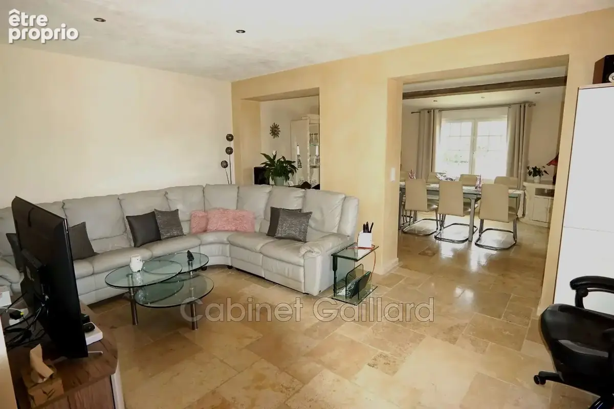 Maison 6 pièces 152 m² à vendre à Peymeinade (06530) - photo 3