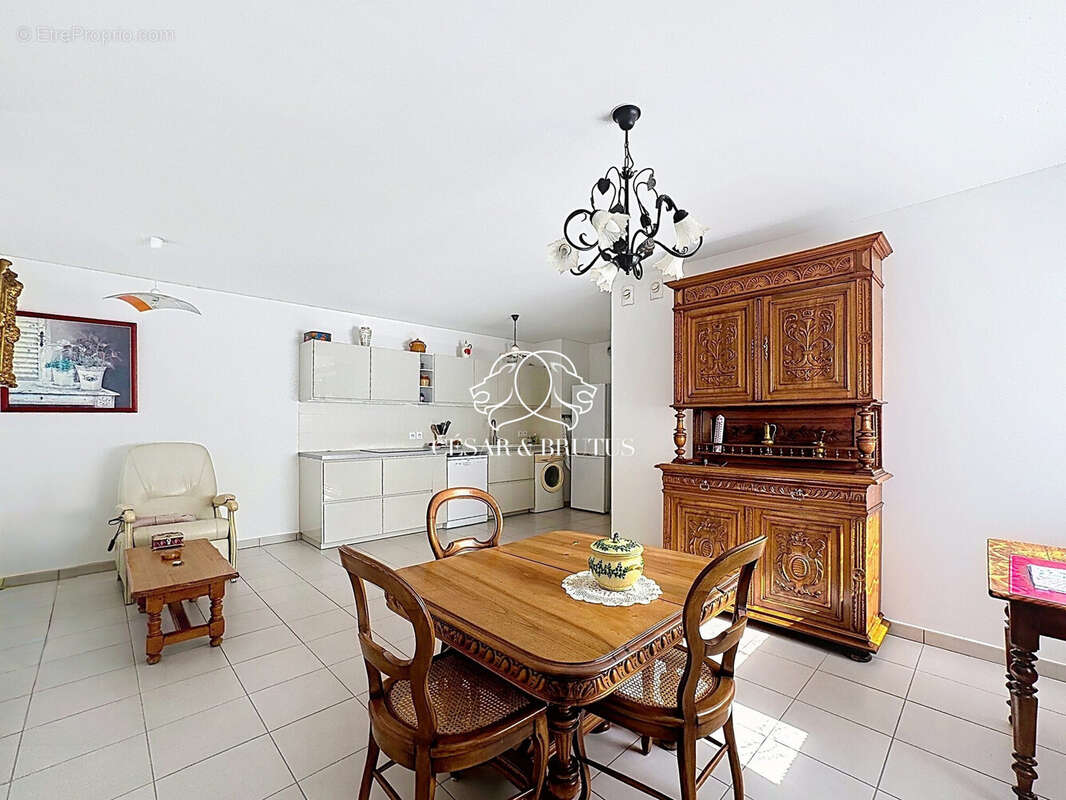Appartement 66 m² à Villeurbanne  - photo 3