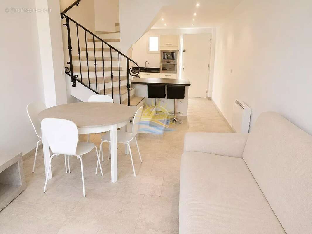 La couronne. appartement t3 en duplex - photo 2