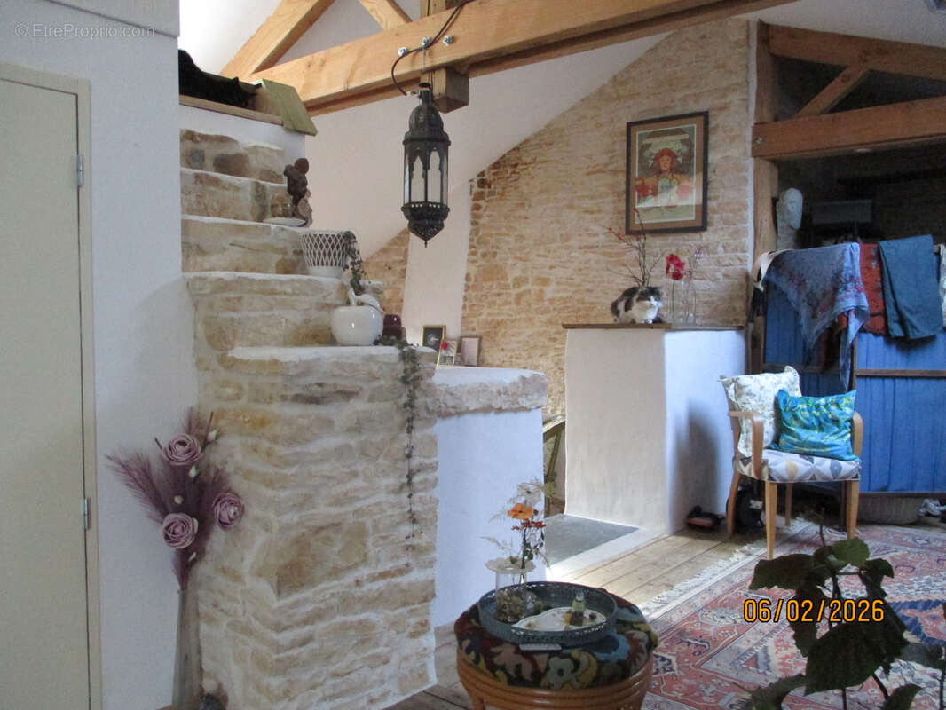Maison à ROM