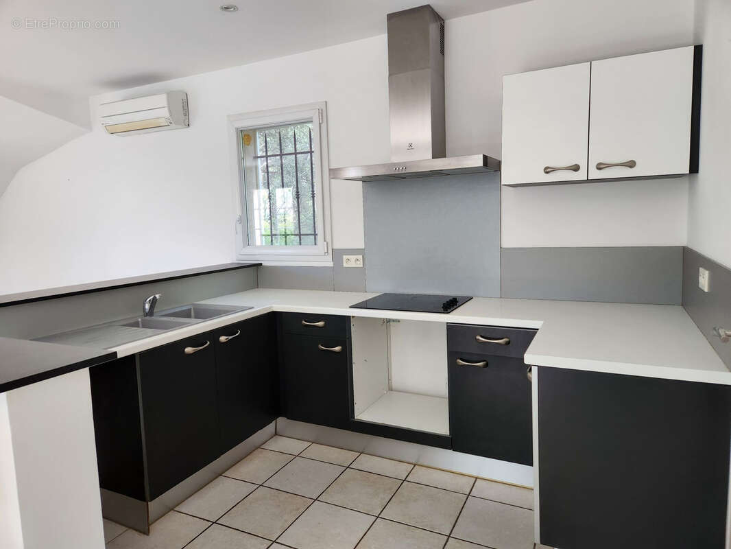 Maison à MERINDOL-LES-OLIVIERS