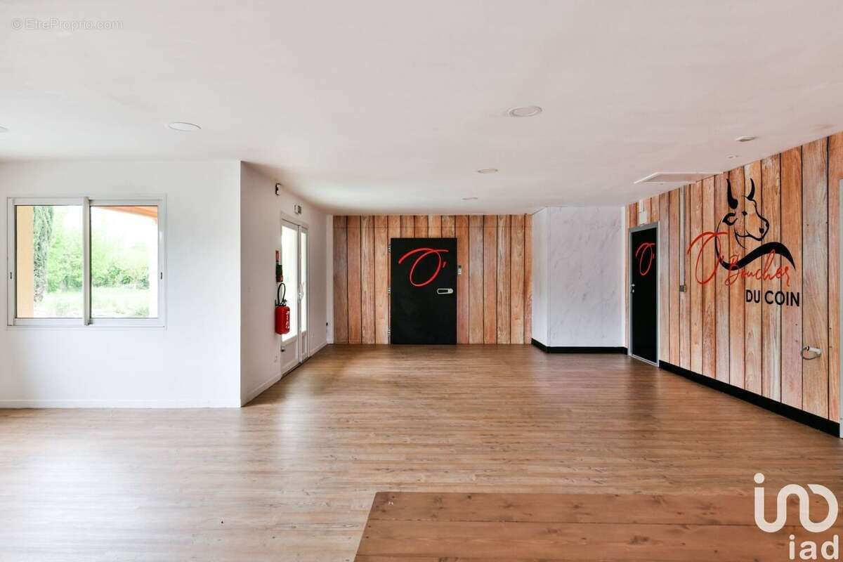 Photo 5 - Commerce à PRAHECQ