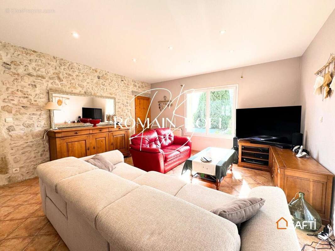 Photo 2 - Maison à GARRIGUES-SAINTE-EULALIE