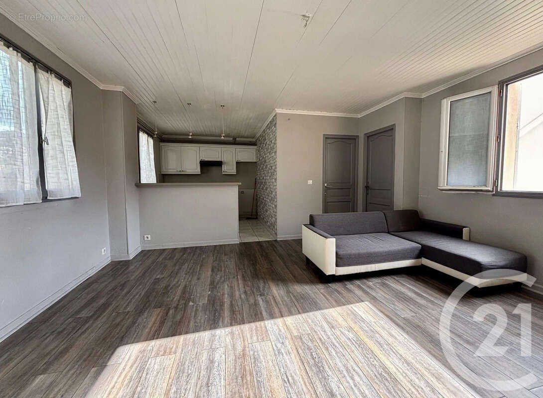 Appartement à LE CANNET