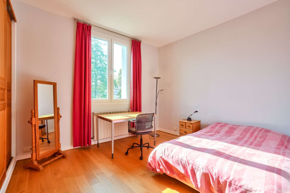 Maison à LE VESINET