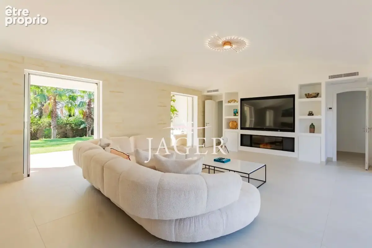 Maison 7 pièces 200 m² à vendre à Grimaud (83310) - photo 5