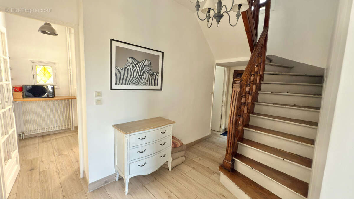 Maison à SAINT-GRATIEN