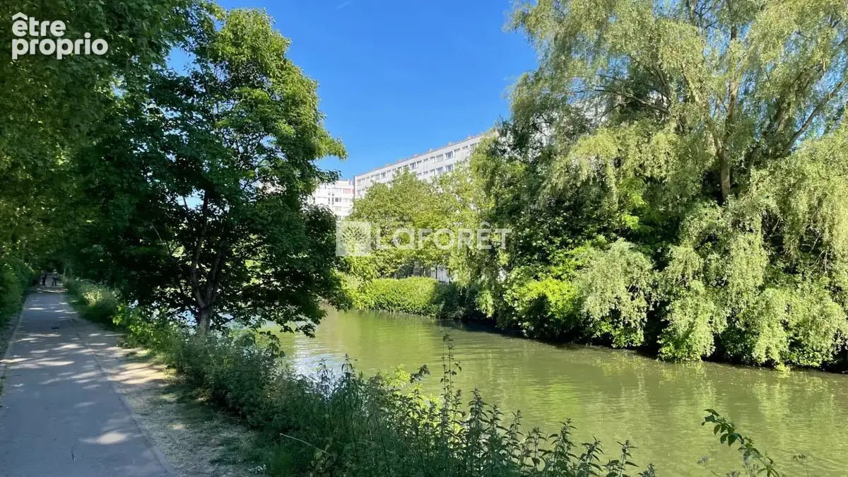 Superbe T4 de 85m² dans un immeuble de caractère - photo 18
