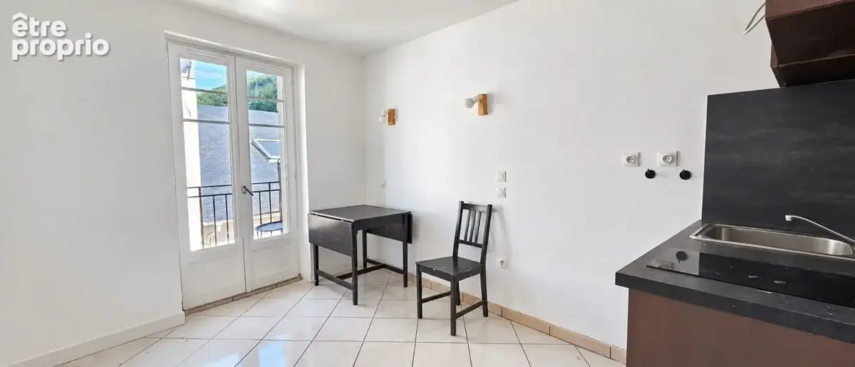 Appartement 1 pièce 16 m² à vendre à Lourdes (65100) - photo 2