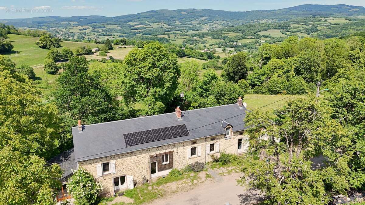 Maison à VILLAPOURCON