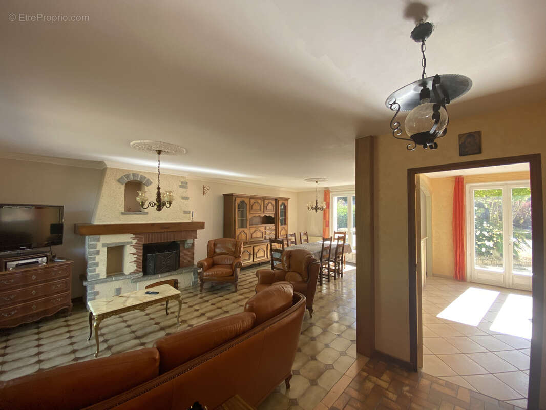 Maison en campagne de Saint Germain sur Moine - photo 3