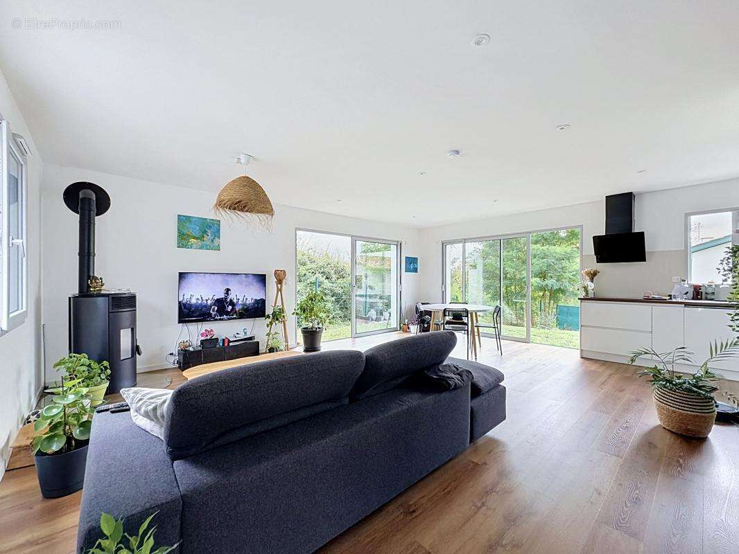 Maison T4 neuve 89 m² (2025), classée A - photo 3