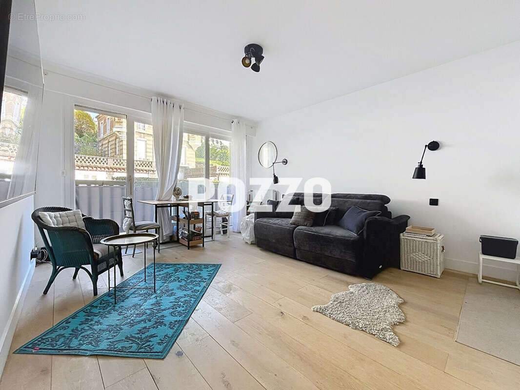 Appartement à TROUVILLE-SUR-MER