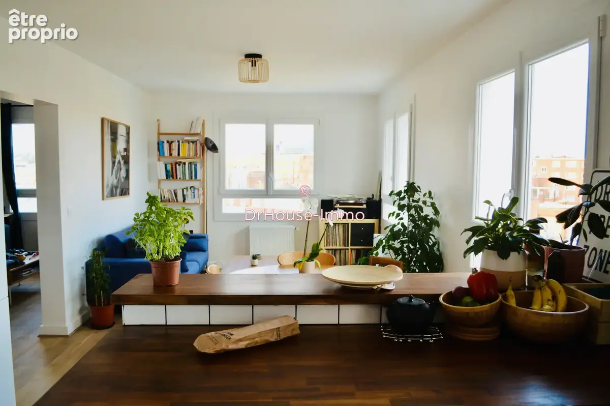 Appartement 4 pièces 82 m² à vendre à Paris-20e (75020) - photo 8
