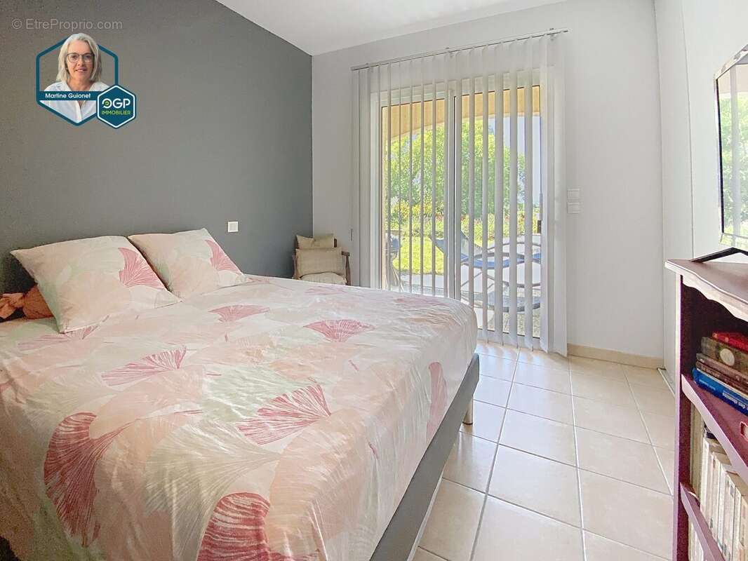 Maison 164 m² à Castelnau-D'estretefonds  - photo 9