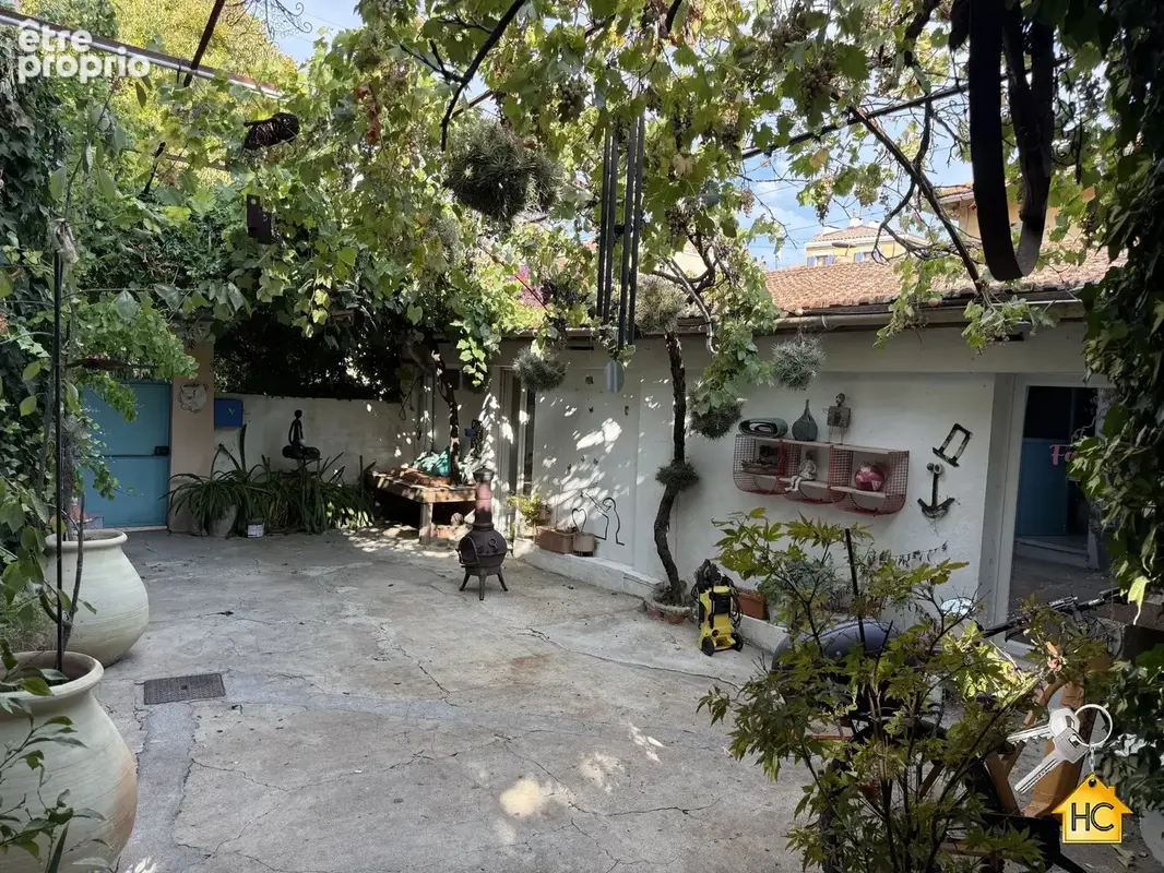 Charmante maison à Vallauris avec cour arborée - photo 2