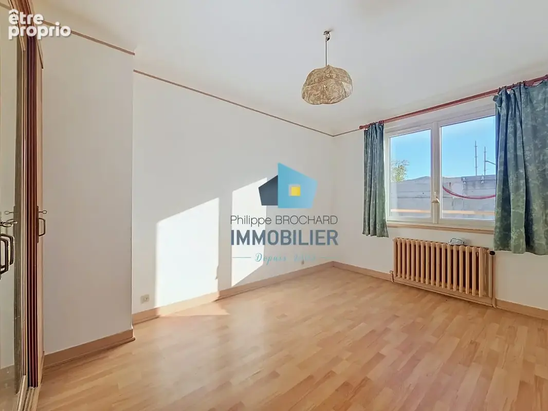 Maison 5 pièces 105 m² à vendre à Bobigny (93000) - photo 4