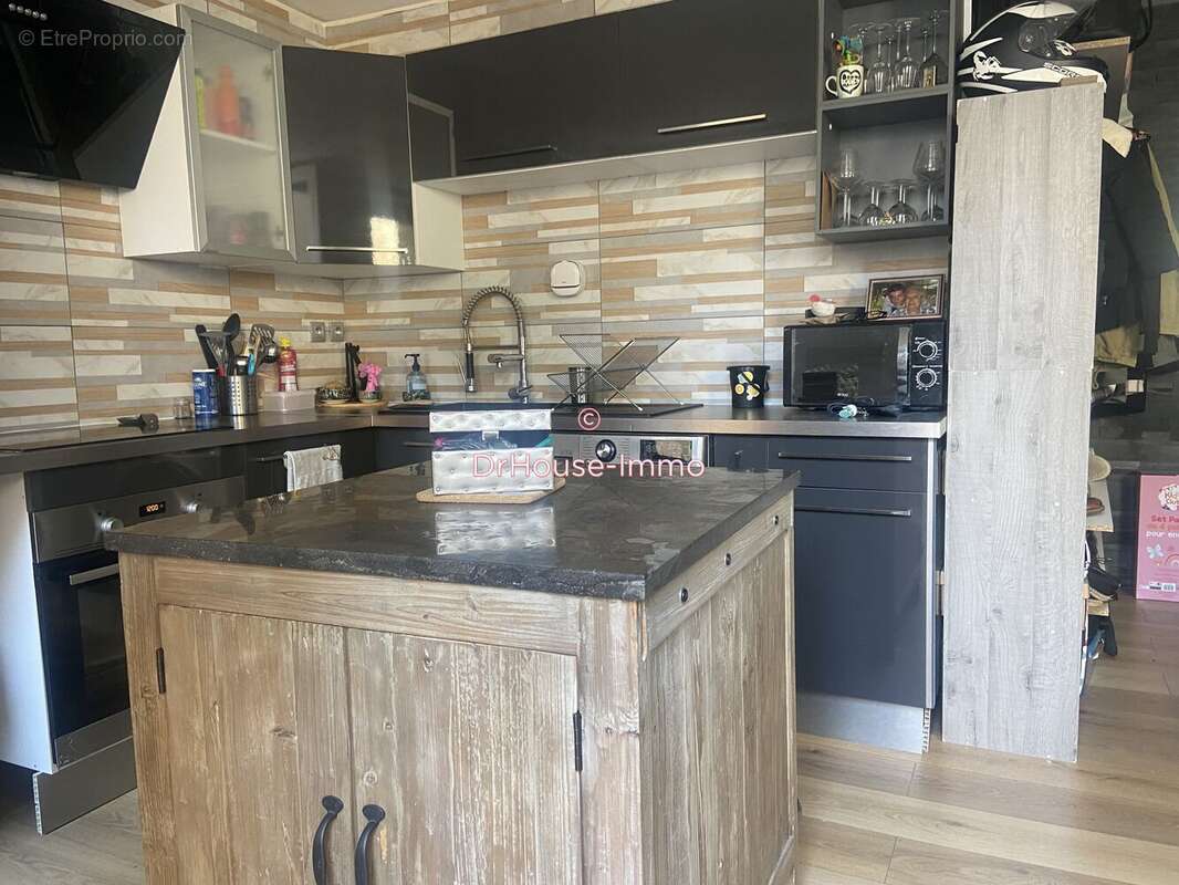 Maison à MONTMEYRAN