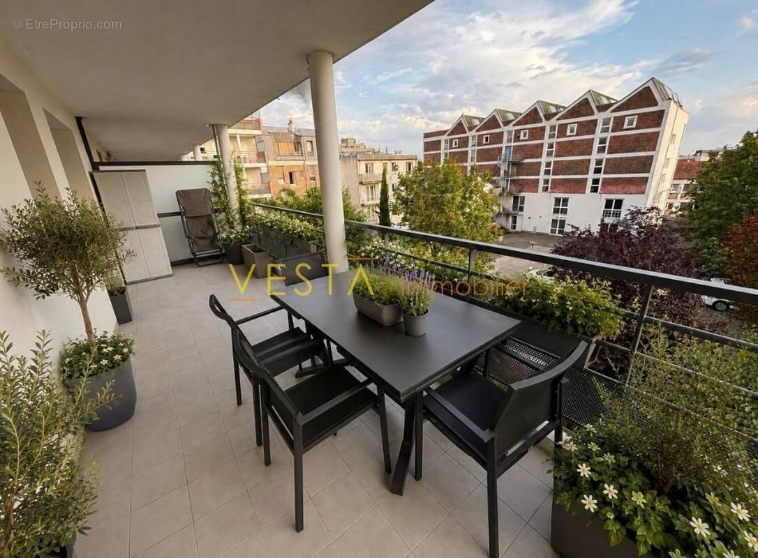 Appartement à MONTREUIL