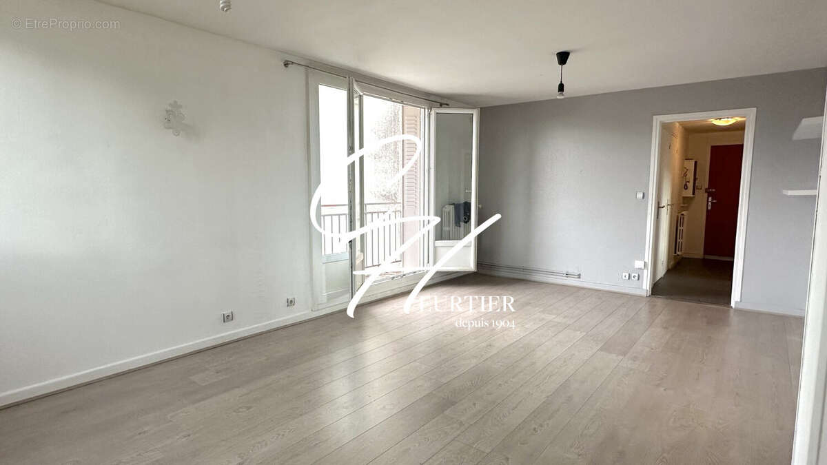 Appartement 64 m² à Grenoble  - photo 2