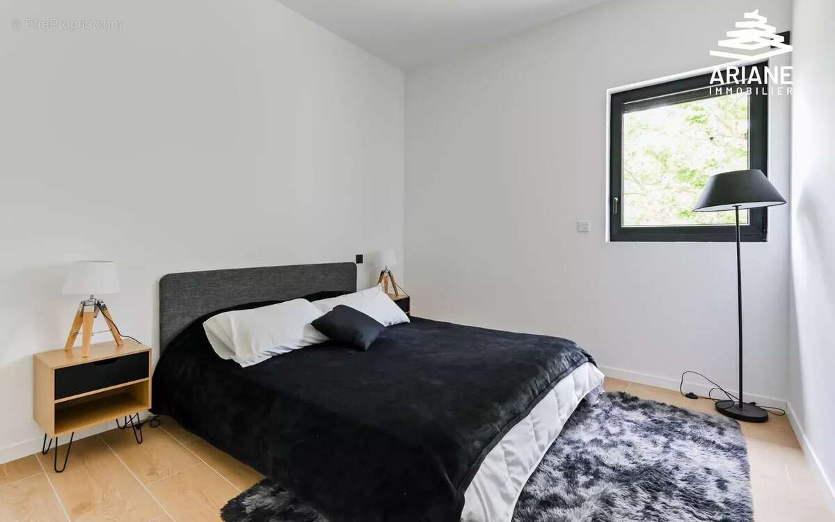 Appartement à VOURLES