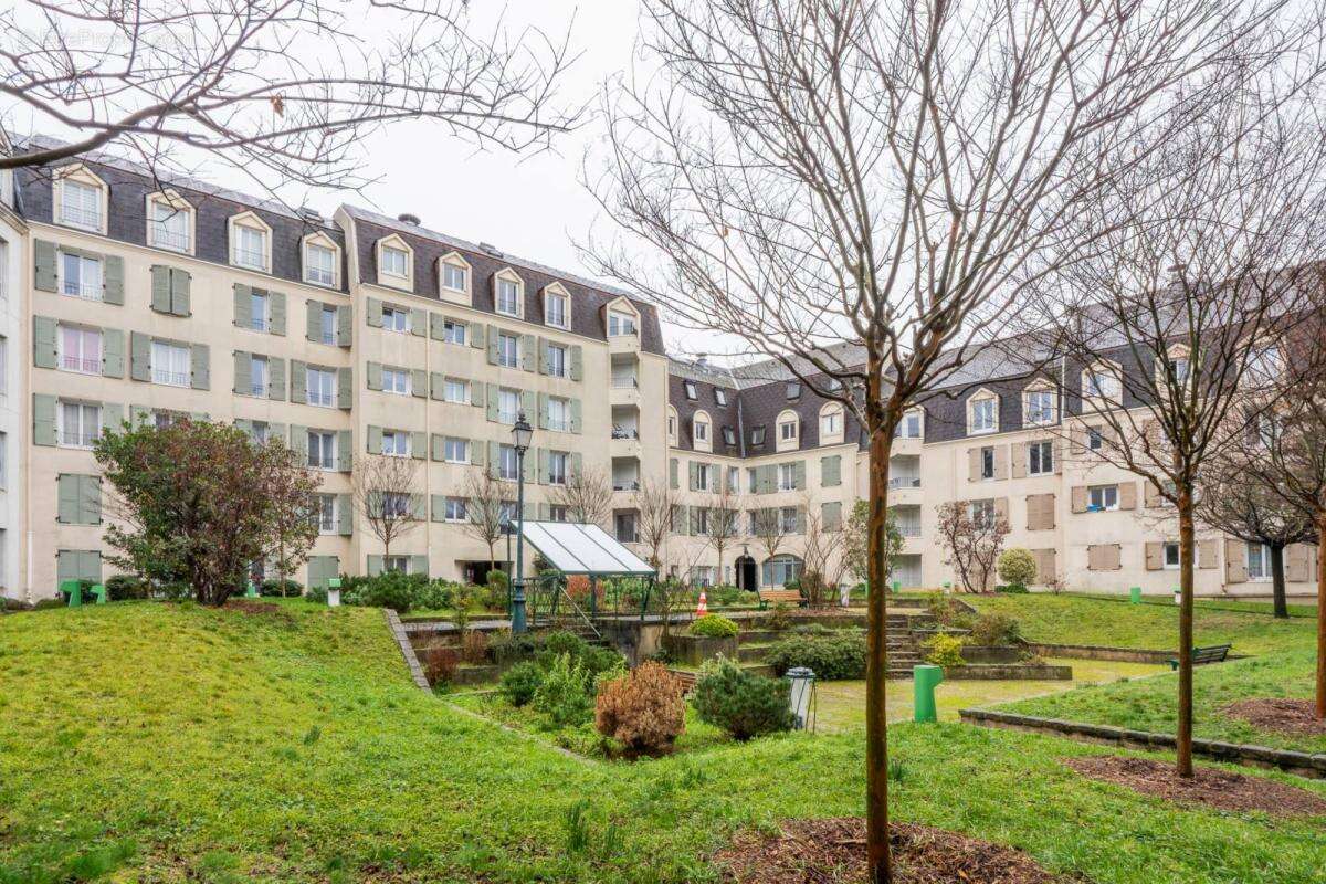 Appartement à RUEIL-MALMAISON