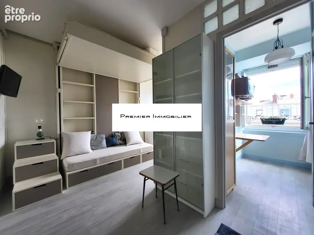 Appartement à PARIS-10E