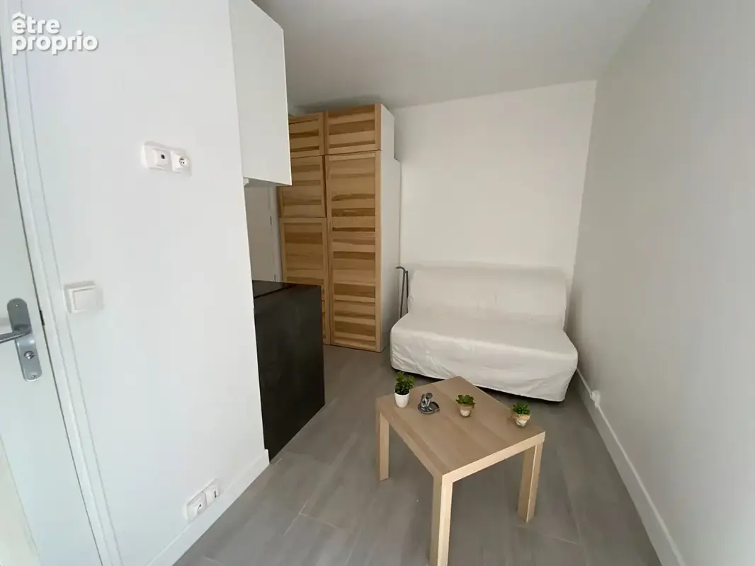 STUDIO de 12 m² GARE de CLAMART VENDU avec locataire en place - photo 3