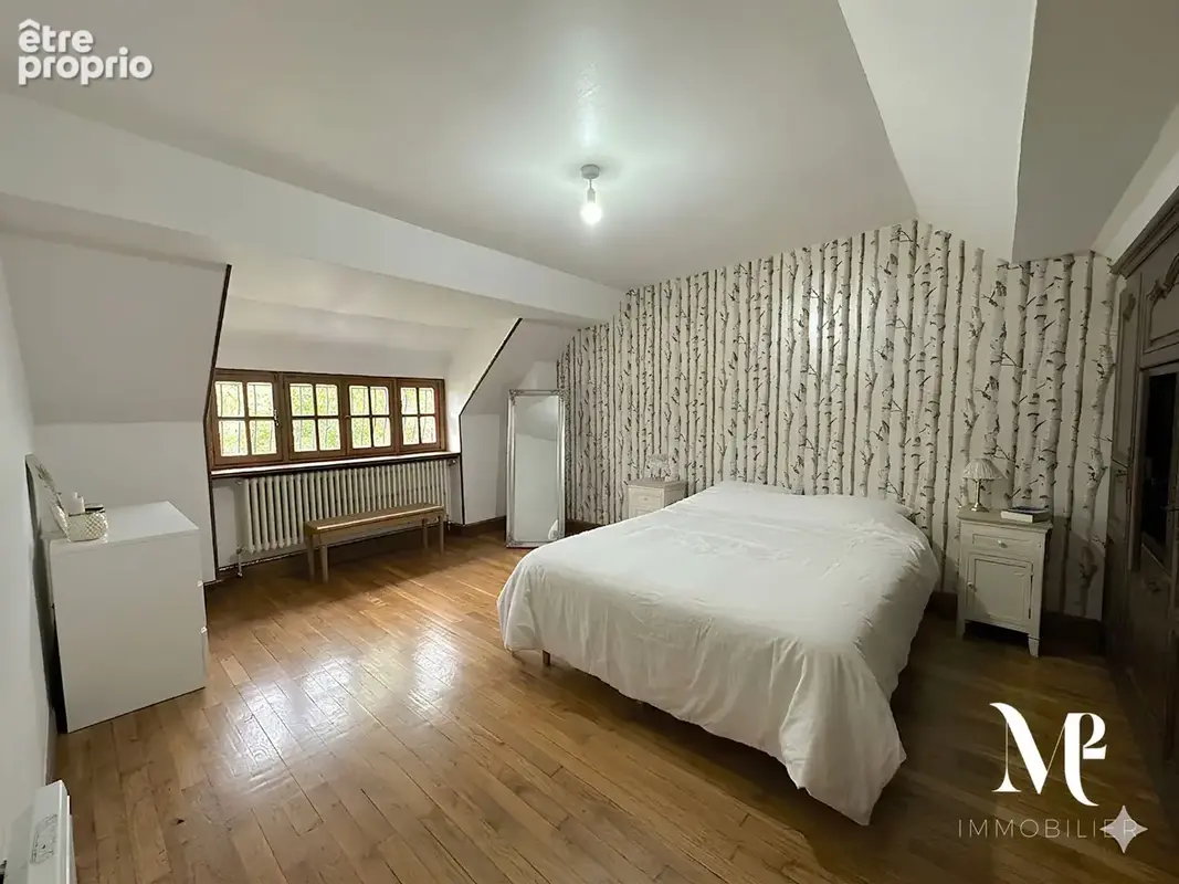 Maison de caractère - 270 m² - Terrain de 560m² - photo 7