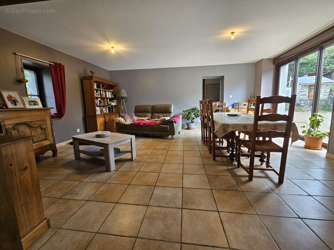Maison 95 m² à Chateauneuf-La-Foret  - photo 6