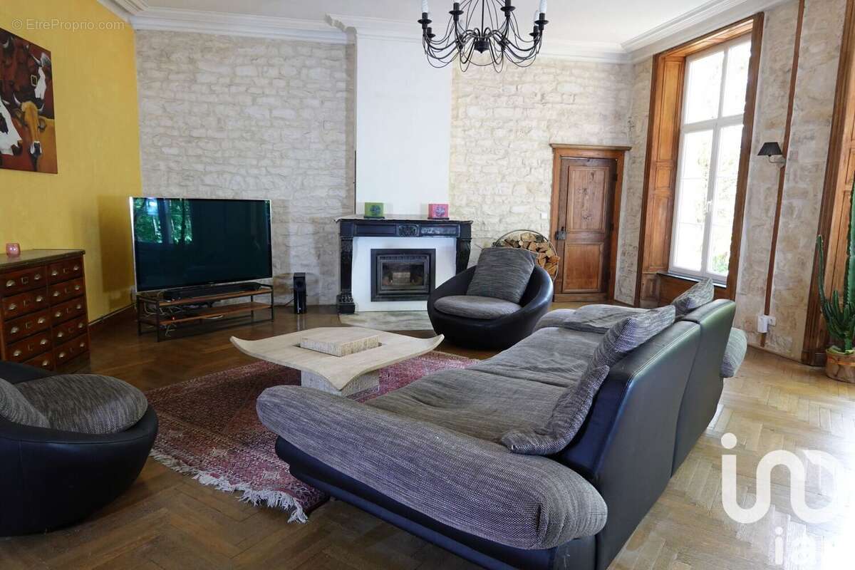 Photo 6 - Maison à VIGNEULLES-LES-HATTONCHATEL