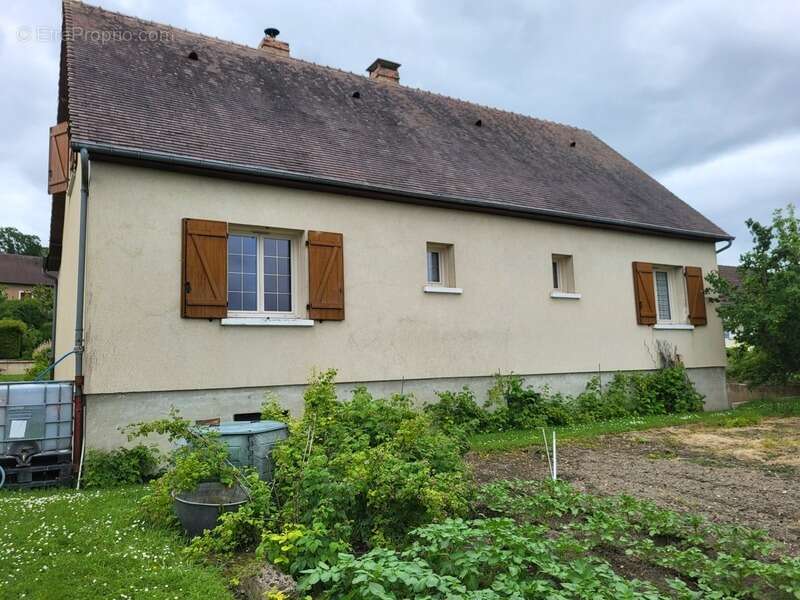Maison 7 pièces à Parigné le pôlin (72) 5 MN GUECELARD - photo 15