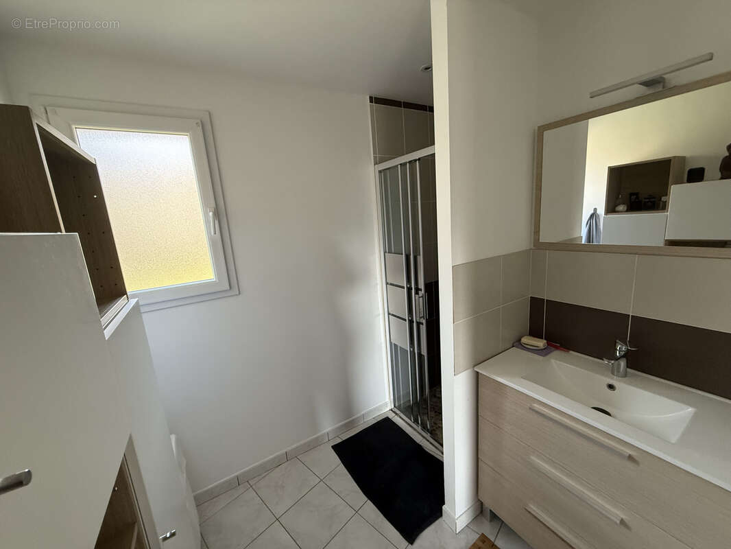 Maison à SAINT-VICTEUR