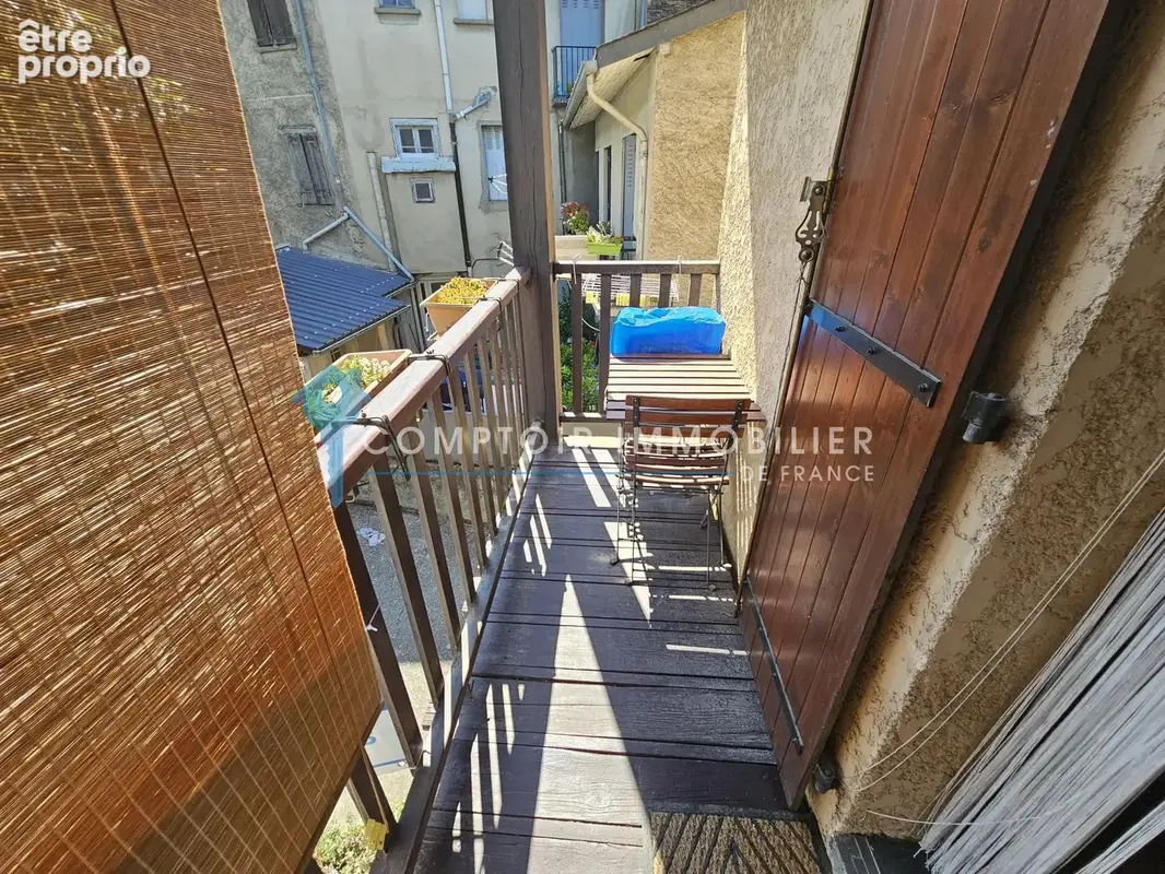 Dpt Haute-Garonne 31, Bagnères de Luchon 31110 - Studio cabine de 22 m2 avec place de parking - photo 2