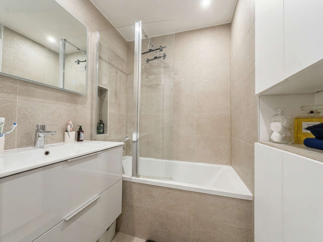 Appartement clé en main - 4 pièces - 60m2 - Paris 16 - photo 5