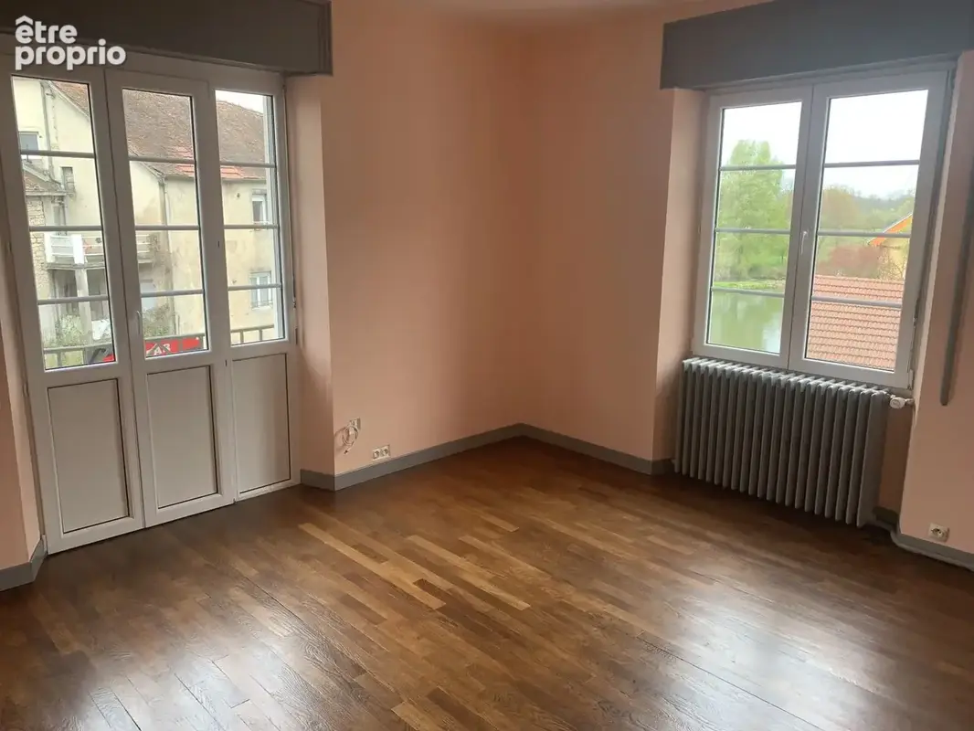 Appartement 2 pièces 52 m² à vendre à Port-Sur-Saone (70170) - photo 4