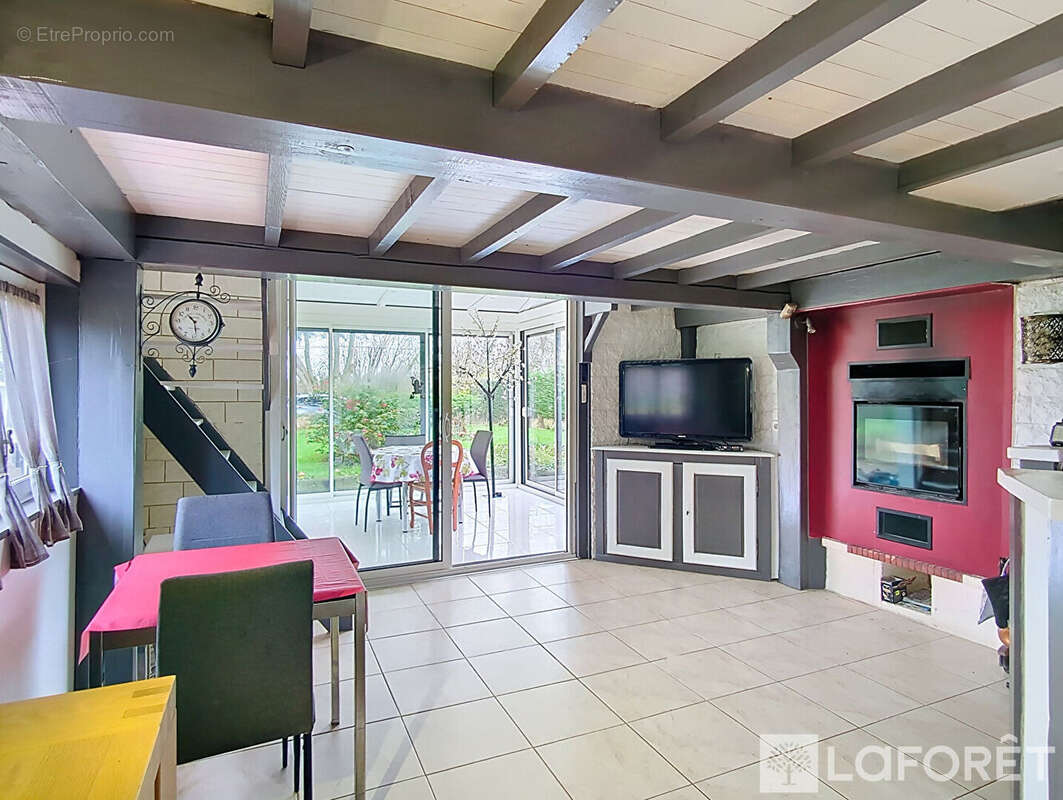 Maison à BEAUFOUR-DRUVAL