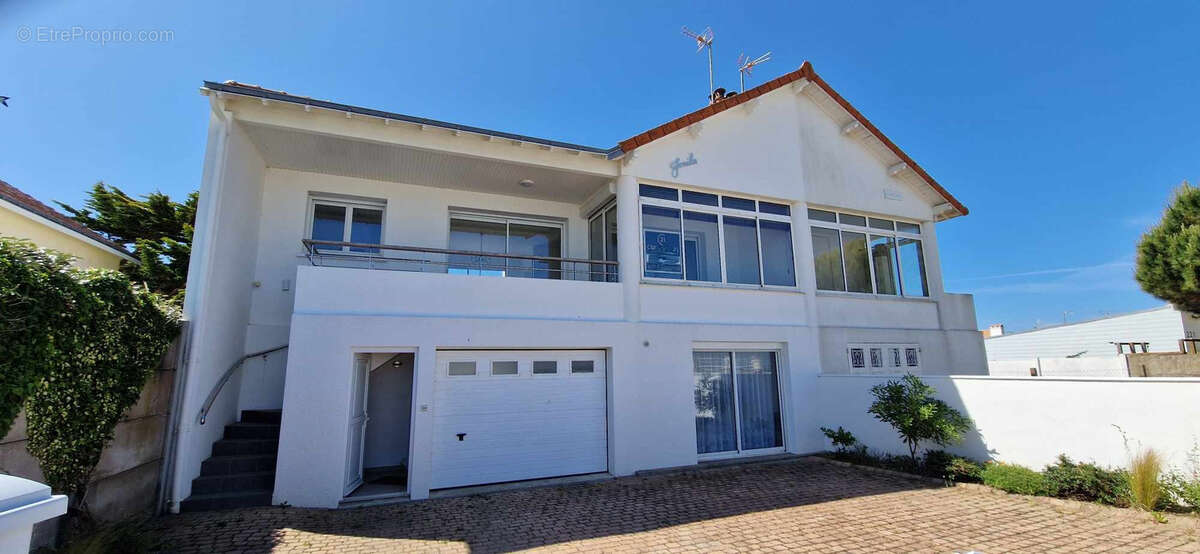 Maison 100 m² à La Plaine-Sur-Mer  - photo 6
