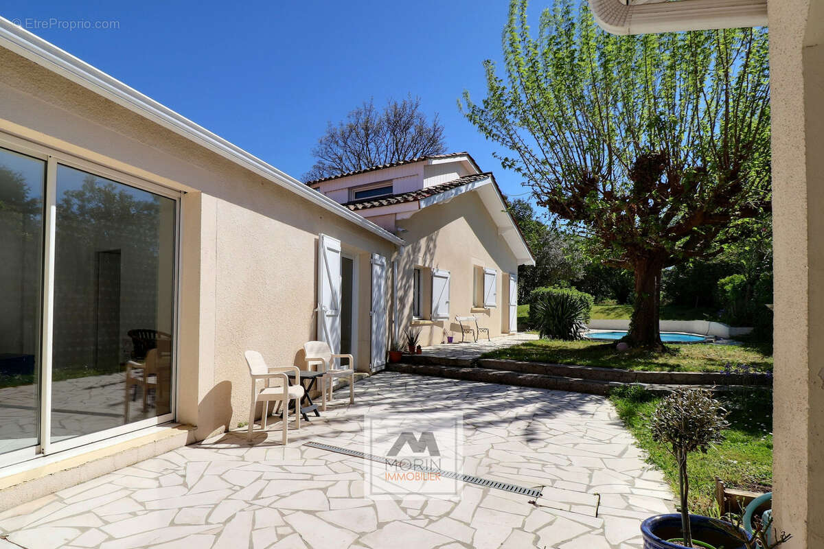 Maison à MERIGNAC