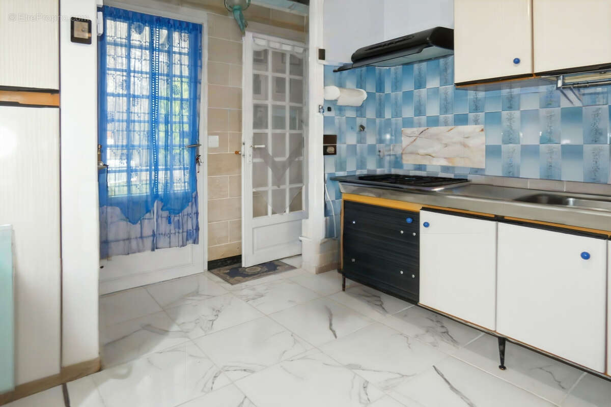 VIAGER OCCUPE - 1 Tête - Homme 74 ans -  Maison la campagne à la ville - photo 5